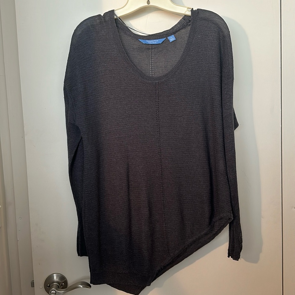 Simply Vera Vera Wang semi sheer sweater. Petite Large. More of a medium